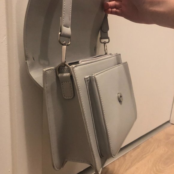 Pixie Mood Zoe Crossbody - Picture 6 of 7